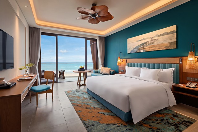 Quảng Ninh có một “kiệt tác” nghỉ dưỡng 1.700 tỷ đồng ẩn mình giữa “kỳ quan của ĐNÁ”: Rộng 350.000 m2, 2 năm liên tiếp nhận 5 giải thưởng quốc tế  - Ảnh 2.