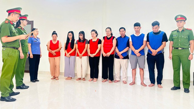 Công ty Nghệ sĩ Quyền Linh từng góp vốn vào công ty bán thuốc An Cung giả với giá gần 3 triệu đồng/hộp, cao gấp gần 30 lần giá thành - Ảnh 2.