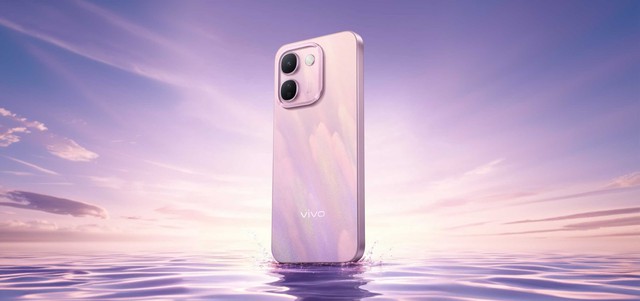 Smartphone chạy liên tục 32h không hết pin về Việt Nam, giá từ 13 triệu  - Ảnh 1.