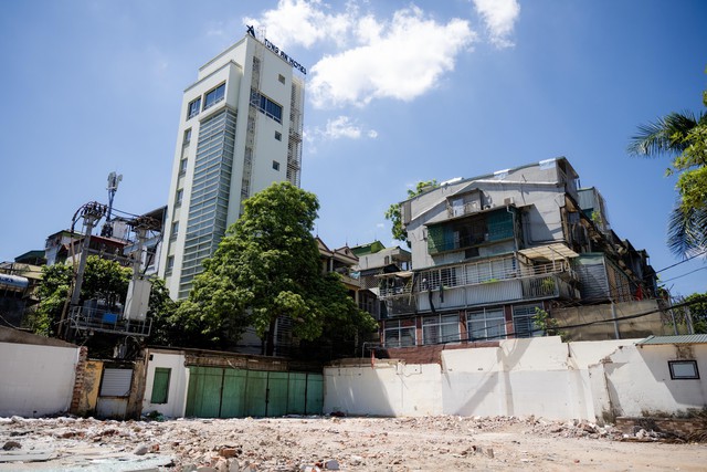 25 năm sống ở Đào Duy Anh, người phụ nữ kể chuyện phía sau khu đất “vàng” đề xuất xây tháp đôi 99 tầng- Ảnh 9.