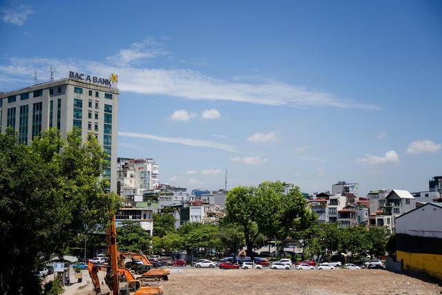 25 năm sống ở Đào Duy Anh, người phụ nữ kể chuyện phía sau khu đất “vàng” đề xuất xây tháp đôi 99 tầng- Ảnh 8.