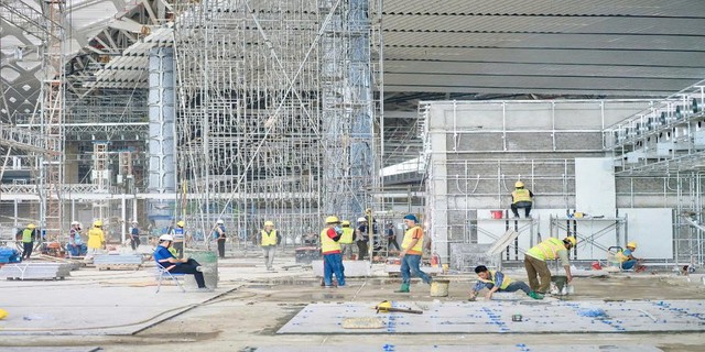 Sau cuộc di dời 17.000 dân lớn nhất lịch sử, nay 7.100 người quyết lập kỳ tích cho dự án lớn nhất Việt Nam - Ảnh 1.