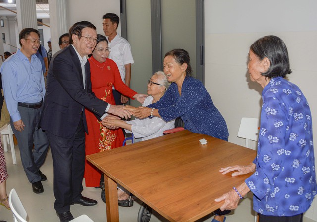 Bên trong "nhà dưỡng lão" hơn 4,2 ha ở 1 thành phố trực thuộc Trung ương: Chăm sóc miễn phí 300 người cao tuổi đến cuối đời, có khu sinh thái đầy đủ vườn rau, ao cá - Ảnh 2.