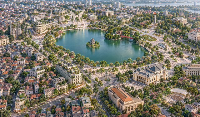 Việt Nam dự kiến có 'siêu' quy hoạch 65,89ha quanh Hồ Gươm: Xuất hiện biểu tượng "Khải hoàn môn", Tháp Tài chính Quốc tế và chuỗi không gian ngầm nối loạt địa danh lịch sử - Ảnh 2.