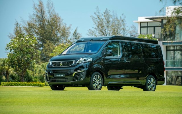 Peugeot Traveller Luxury - Sự lựa chọn của doanh nhân