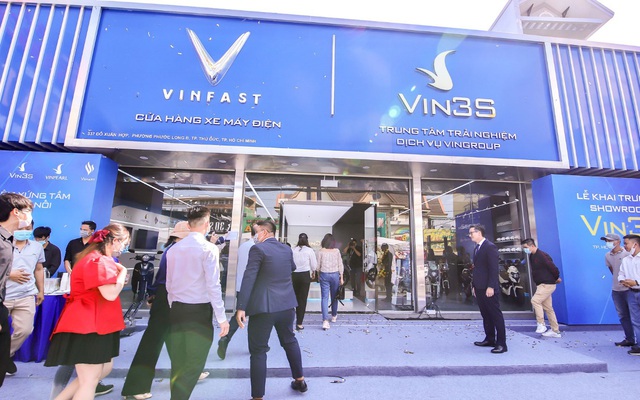 Khai trương 64 showroom xe máy điện VinFast kết hợp trung tâm trải nghiệm Vin3S toàn quốc