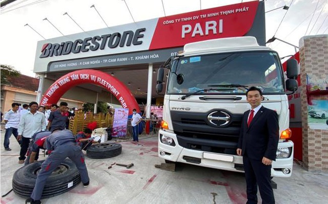 Bridgestone đánh dấu thập kỷ hợp tác cùng Hino Việt Nam