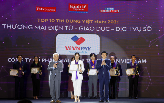 Ví VNPAY lọt top 10 dịch vụ số Tin dùng Việt Nam 2021