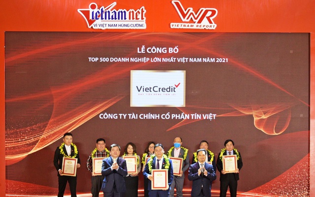 VietCredit vinh dự đạt Top 500 Doanh nghiệp lớn nhất Việt Nam 2021