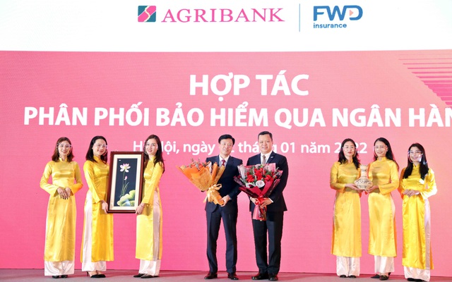 Agribank và FWD Việt Nam triển khai hợp tác về phân phối bảo hiểm