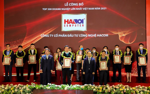 HACOM vinh dự đạt danh hiệu “Top 500 Doanh nghiệp lớn nhất Việt Nam năm 2021”