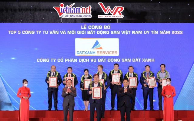 DXS dẫn đầu Top 5 công ty tư vấn và môi giới BĐS Việt Nam
