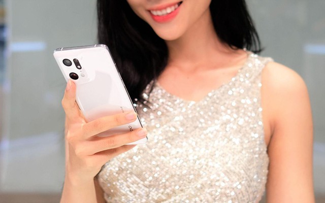 Đánh giá Find X5 Pro: Sự chuyển mình “ngoạn mục” của Oppo