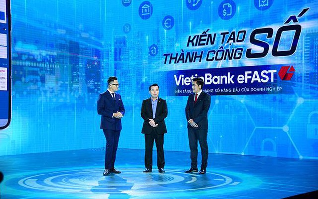 Trợ lý tài chính số VietinBank eFAST “ghi điểm” với doanh nghiệp