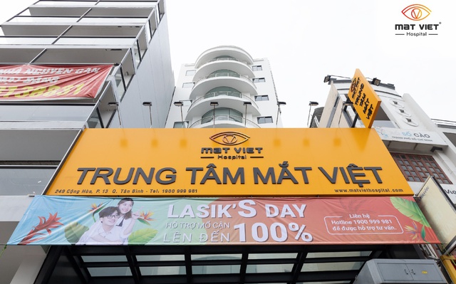 Giai đoạn 3: Hỗ trợ xóa cận lên đến 50%++ tại Mắt Việt Hospital