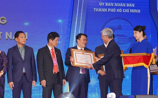 CEO PNJ Lê Trí Thông được vinh danh doanh nhân TP.HCM tiêu biểu 2022