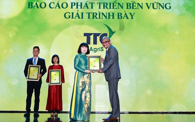 AgriS đạt nhiều giải thưởng lớn trong Cuộc bình chọn doanh nghiệp niêm yết 2022