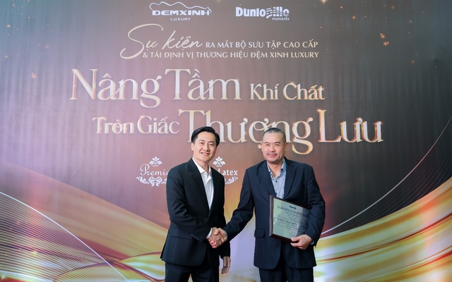 Dunlopillo kết hợp cùng Đệm Xinh Luxury ra mắt BST \