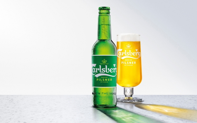 Có gì ở dòng bia hảo hạng Đan Mạch - Carlsberg Danish Pilsner?