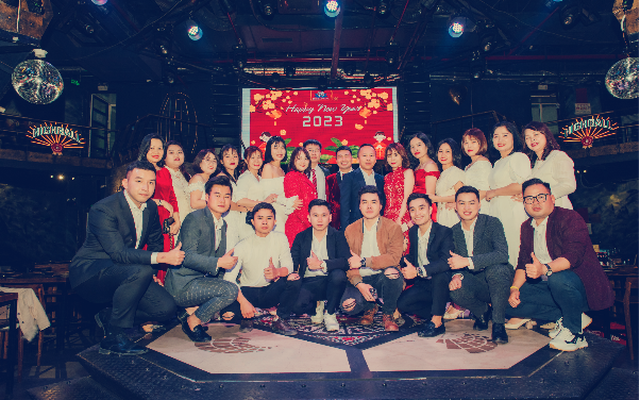 Đong đầy cảm xúc cùng đêm Gala "Together We Shine" của Tràng An Travel