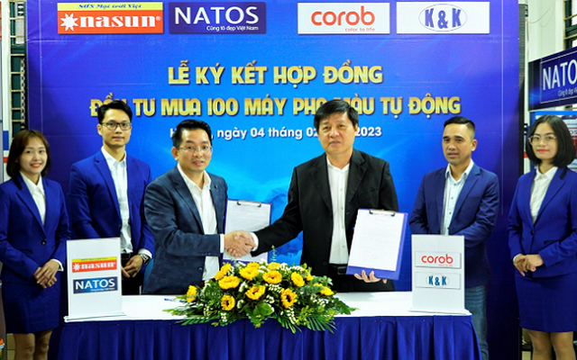 Nasun Group đầu tư mua 100 máy pha màu tự động thương hiệu Corob