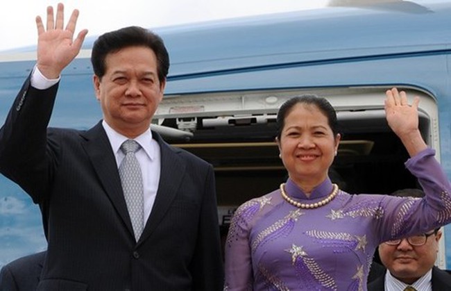 Thủ tướng Nguyễn Tấn Dũng lên đường thăm chính thức Thái Lan