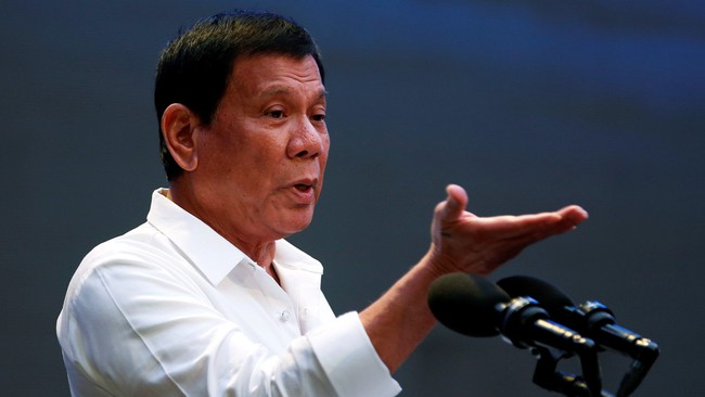 Tổng thống Philippines nói đã đến lúc "tạm biệt Mỹ"