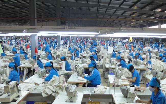Tới 86% lao động ngành dệt may Việt Nam đứng trước nguy cơ mất việc vì robot và đó mới là sự khởi đầu