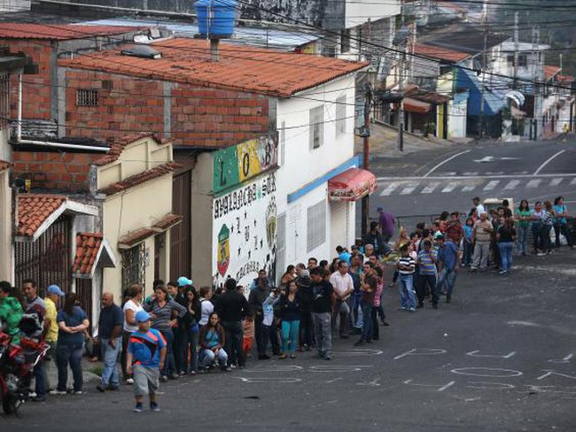 Đừng lãng phí thức ăn của bạn, người dân ở Venezuela phải bỏ ra 150 USD để mua 1 tá trứng