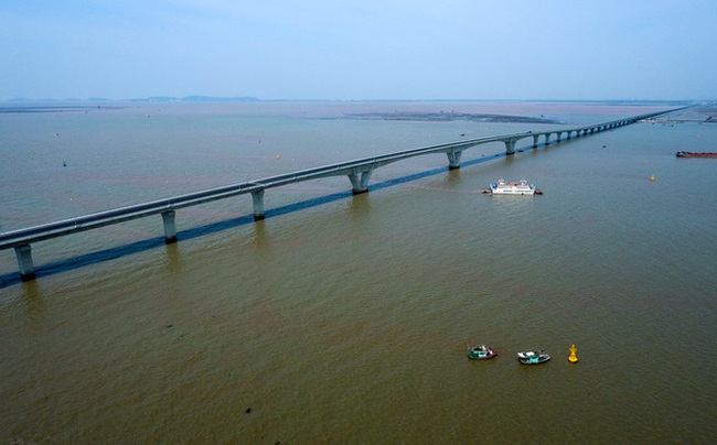 Cầu vượt biển dài nhất Việt Nam mắc khiếm khuyết kỹ thuật nghiêm trọng thế nào?