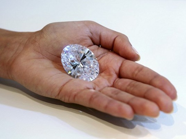Những điều làm nên giá trị thực sự của loại đá quý hiếm nhất thế giới  Kim  cương