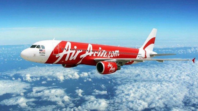 Dự định lập liên doanh tại Việt Nam, AirAsia gặp ngay "đề xuất áp dụng vé máy bay giá sàn"