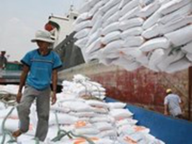 Sự thật việc “xin giấy phép xuất khẩu gạo giá 20.000 USD”