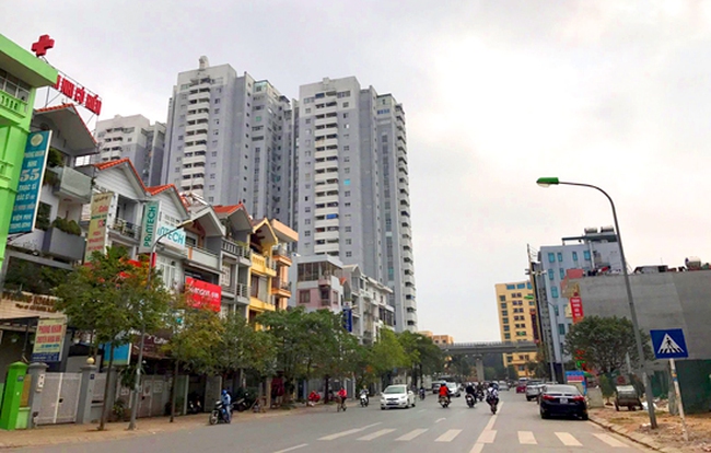 Mặc đường sắt trên cao Cát Linh - Hà Đông chuẩn bị vận hành, thị trường nhà đất vẫn 'thờ ơ'