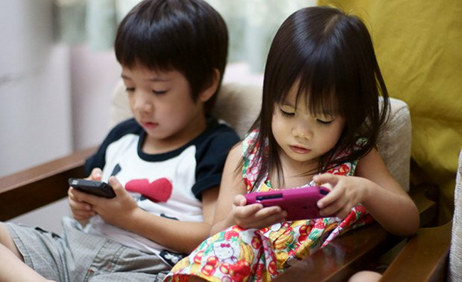Tiếp xúc quá nhiều với các thiết bị điện tử có thể gây nghiện và vấn