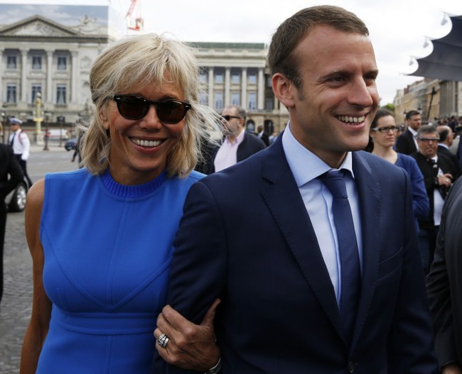 Chuyện tình "cổ tích thời hiện đại" của ứng viên Tổng thống Pháp và người vợ hơn 24 tuổi