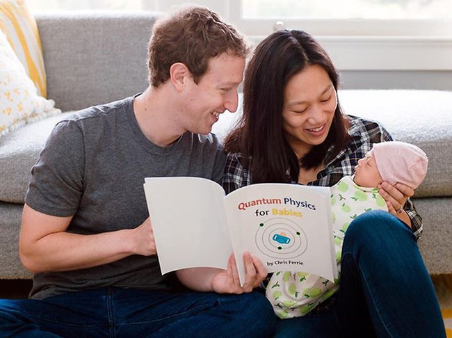 2 cuốn sách quý "luôn gối đầu giường" của Mark Zuckerberg: Sự lựa chọn hoàn hảo thay thế việc lướt Facebook ngay hôm nay!