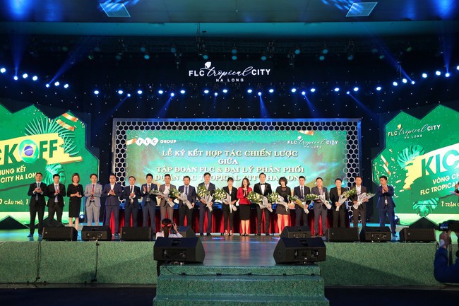 Kick off hút 1.000 người, FLC Tropical City Ha Long thu hút thị trường địa ốc cuối năm