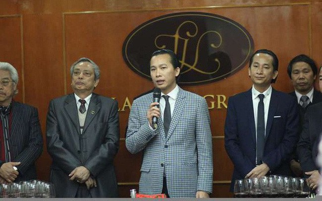 Sau một thời gian dài "ở ẩn", đại gia Lê Văn Vọng bất ngờ trở lại với dự án nghìn tỷ tại Hòa Bình Sau một thời gian dài "ở ẩn", đại gia Lê Văn Vọng bất ngờ trở lại với dự án nghìn tỷ tại Hòa Bình