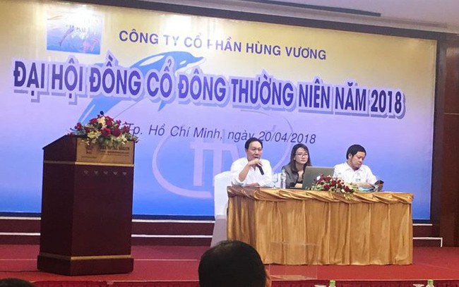 ĐHĐCĐ Hùng Vương (HVG): Đang được hỗ trợ vốn, khó khăn hiện đã qua song chủ tịch Dương Ngọc Minh vẫn "cực kỳ xấu hổ"