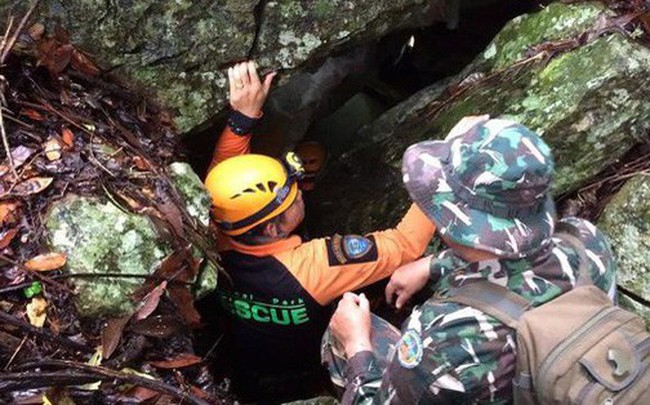 Phát hiện lối thoát mới có thể ra khỏi hang Tham Luang: Đội bóng Thái Lan sắp được giải cứu?