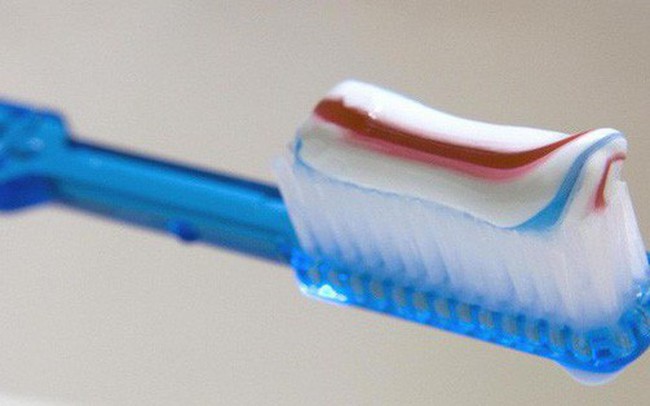Bác sĩ tiết lộ 8 sự thật về kem đánh răng: Nhiều người sử dụng hàng ngày nhưng không biết