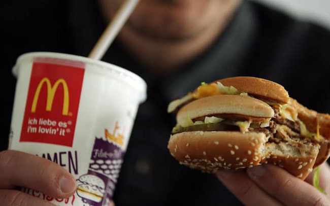 Nước sốt bí mật giúp McDonald's "từ cõi chết trở về" trong thời đại ăn sạch và tẩy chay đồ ăn nhanh