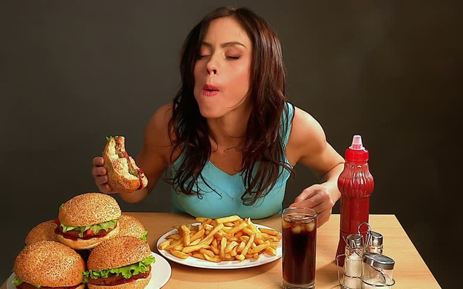 Luôn cảm thấy thèm ăn cả thế giới: Đừng chủ quan bởi cơ thể bạn đang