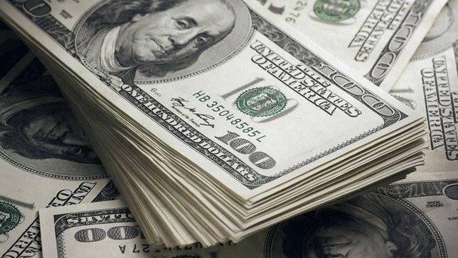 Người phụ nữ bị lừa chuyển khoản 1,2 tỷ đồng để nhận “một thùng hàng có 600.000 USD tiền mặt”- Ảnh 1.