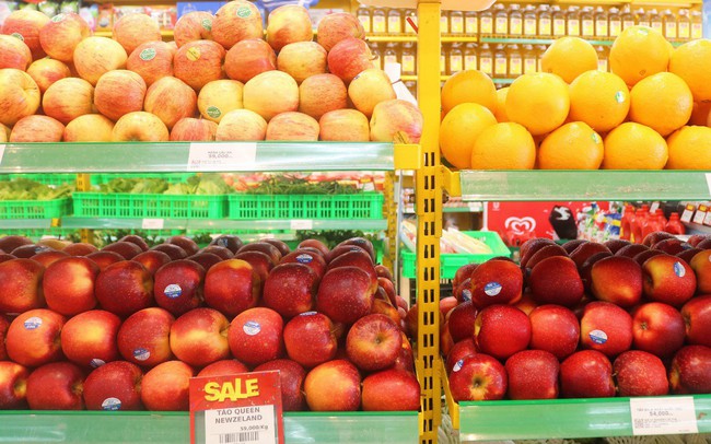 Tại sao bán trái cây nhập khẩu giá rẻ gần một nửa so với thị trường, Bách Hóa Xanh vẫn có lời?