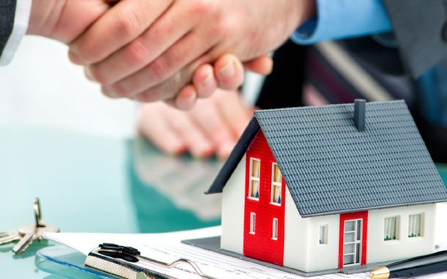 Chuyên gia, đại diện một số doanh nghiệp nói gì về việc siết tín dụng vào bất động sản?