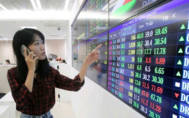 Bloomberg: Chiến tranh thương mại khiến các công ty Việt Nam tăng cường huy động vốn bằng trái phiếu, thay vì cổ phiếu