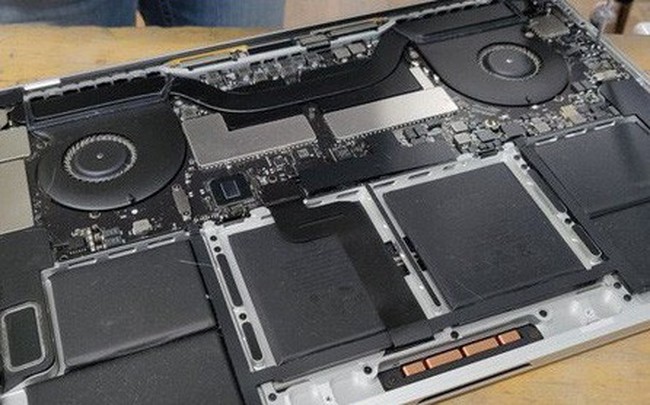 Đi sửa MacBook Pro cho vợ Apple đòi 1.500 USD, đem ra tiệm ngoài sửa mất có 500 USD và đây là lý do