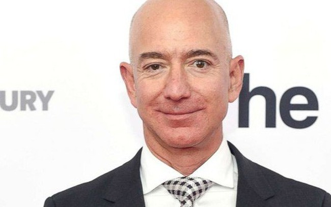 Jeff Bezos đưa ra lời khuyên quan trọng để thành công: Ngủ nhiều hơn!